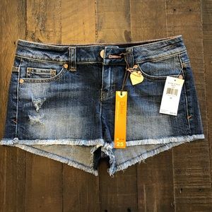 NWT Dittos Misty Mid Rise Denim Short
